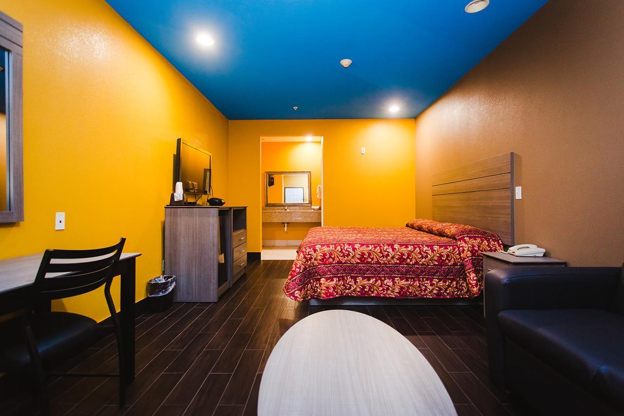 Moonlight Suites - Houston/George Bush Int'L Airport Экстерьер фото