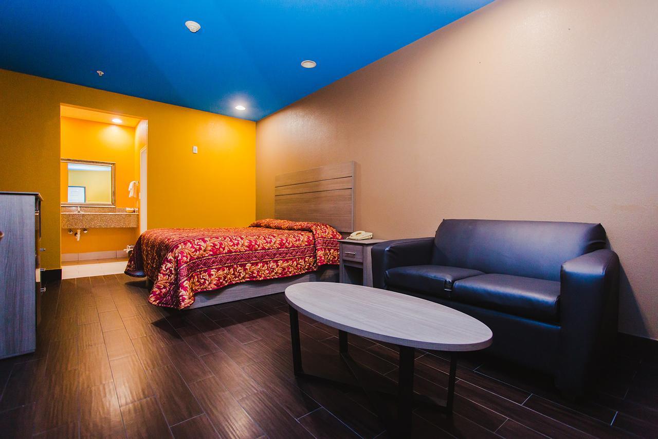 Moonlight Suites - Houston/George Bush Int'L Airport Экстерьер фото